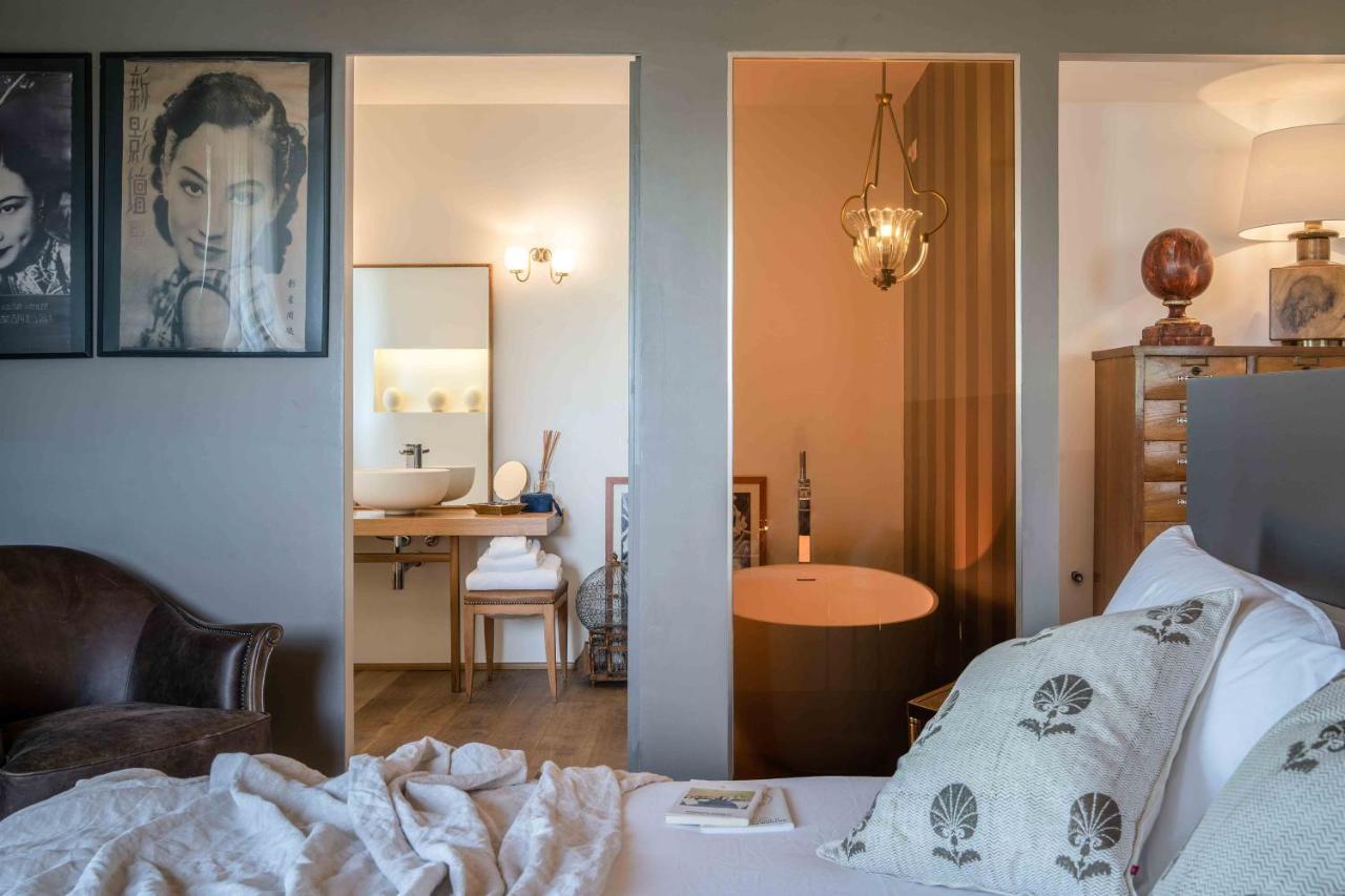 Casavostra - Ambience Suites Ostra Vetere Luaran gambar