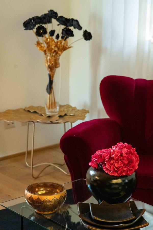 Casavostra - Ambience Suites Ostra Vetere Luaran gambar