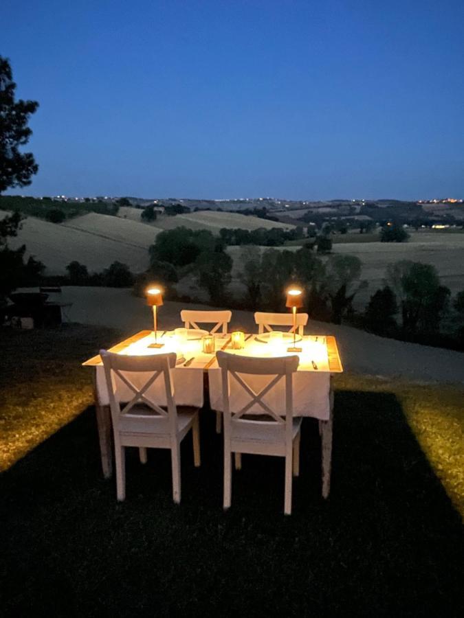 Casavostra - Ambience Suites Ostra Vetere Luaran gambar