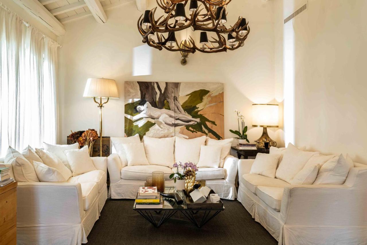 Casavostra - Ambience Suites Ostra Vetere Luaran gambar