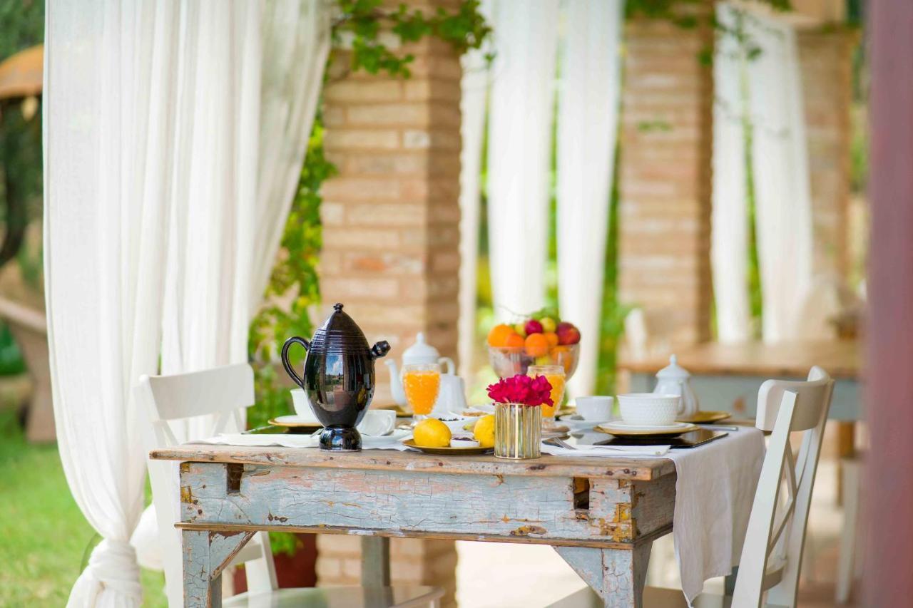 Casavostra - Ambience Suites Ostra Vetere Luaran gambar